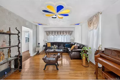 2518 Glebe Avenue, Bronx, NY 10461 - Photo 5