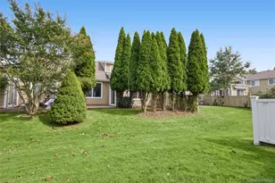 65 Eric Dr, Middle Island, NY 11953 - Photo 35