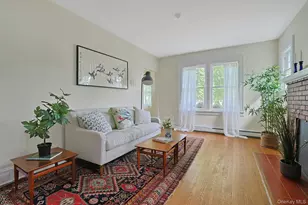 51 Roosevelt St, Pearl River, NY 10965 - Photo 7