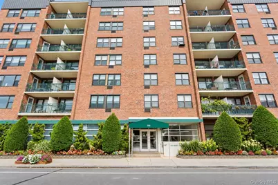 333 E Broadway #2K, Long Beach, NY 11561 - Photo 1