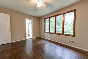 7 Don Ln, Hauppauge, NY 11788 - Photo 9