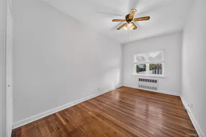 151-68 24th Avenue, Whitestone, NY 11357 - Photo 7