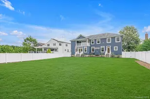 100 Lake End Rd, Merrick, NY 11566 - Photo 31