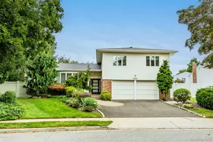1875 Julian Ln, Merrick, NY 11566 - Photo 3