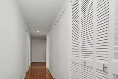 18 Shady Glen Court #403, New Rochelle, NY 10805 - Photo 21