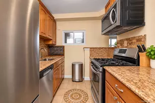 70-25 Yellowstone Blvd, Forest Hills, NY 11375 - Photo 5