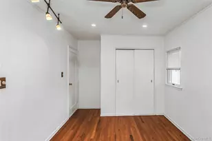 5 Plover Ln, Hicksville, NY 11801 - Photo 15