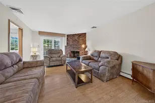 9 Groton Ln, Coram, NY 11727 - Photo 11