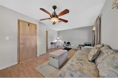 9 Groton Lane, Coram, NY 11727 - Photo 27