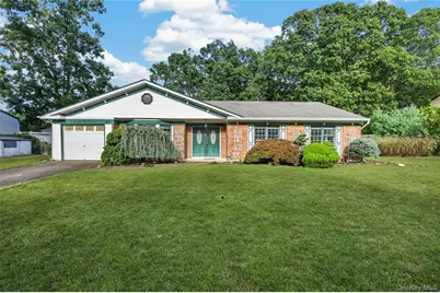 9 Groton Lane, Coram, NY 11727 - Photo 3