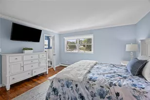 51 Beachfern Rd, Center Moriches, NY 11934 - Photo 21