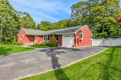 51 Beachfern Road, Center Moriches, NY 11934 - Photo 3