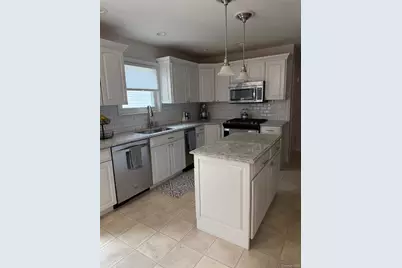 26 Layton Lane, Centereach, NY 11720 - Photo 5