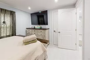 41 Campus Dr, Farmingville, NY 11738 - Photo 19