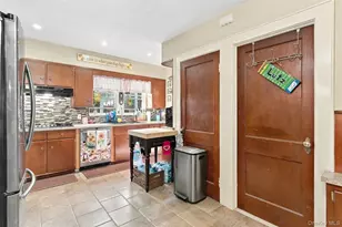 34 Adams St, Poughkeepsie, NY 12601 - Photo 13
