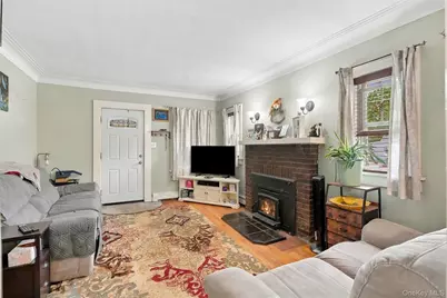 34 Adams Street, Poughkeepsie, NY 12601 - Photo 9