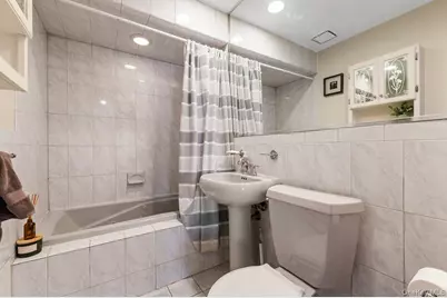 61 Hollyhock Road, Levittown, NY 11756 - Photo 17