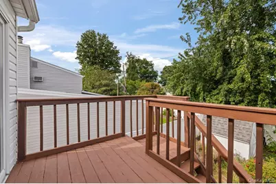 61 Hollyhock Road, Levittown, NY 11756 - Photo 21