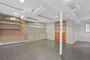 127 Ralph Ave, White Plains, NY 10606 - Photo 29