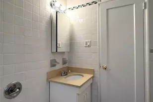 141-35 79th Ave, Kew Gardens, NY 11367 - Photo 5