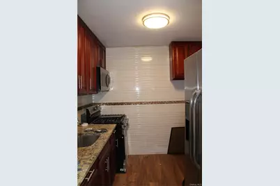 337 Beach 42nd Street #2, Far Rockaway, NY 11691 - Photo 5
