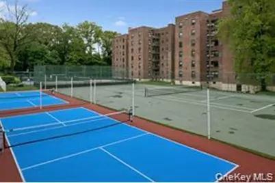 213-02 73rd Avenue #4D, Bayside, NY 11364 - Photo 17