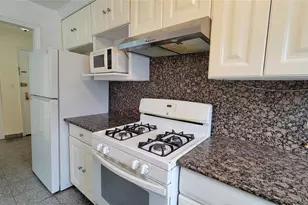 111-05 66th Ave, Forest Hills, NY 11375 - Photo 9