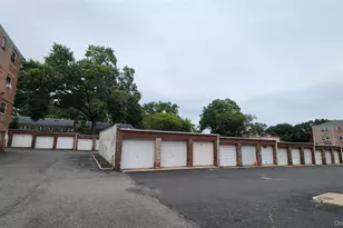 111-05 66th Ave, Forest Hills, NY 11375 - Photo 25