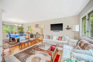 3 Oasis Pl, East Northport, NY 11731 - Photo 13