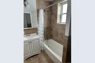 25332 E Northern Boulevard N #25334, Little Neck, NY 11362 - Photo 3