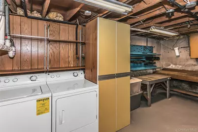 472 Chelsea Avenue, West Babylon, NY 11704 - Photo 21