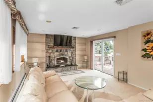 472 Chelsea Ave, West Babylon, NY 11704 - Photo 9