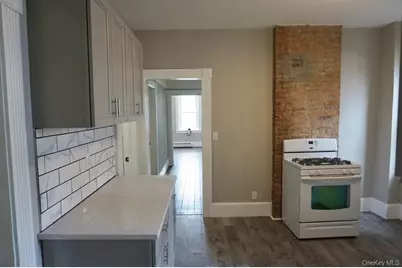 176 Mill Street, Poughkeepsie, NY 12601 - Photo 3