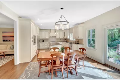 53 Bell Circle, Port Jefferson, NY 11777 - Photo 5