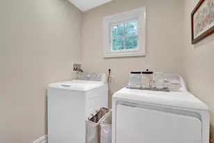 53 Bell Cir, Port Jefferson, NY 11777 - Photo 33
