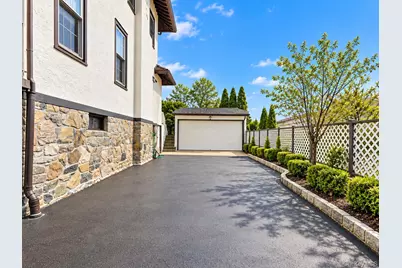 141 Aka 145 Buckingham Road, Yonkers, NY 10701 - Photo 25