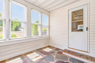 46 Glenlawn Ave, Sea Cliff, NY 11579 - Photo 15