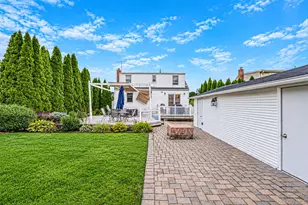 9 Cortelyou St W, Huntington Station, NY 11746 - Photo 9
