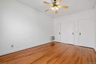 1824 Pilgrim Avenue, Bronx, NY 10461 - Photo 33