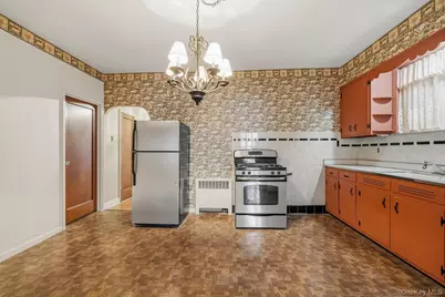 1824 Pilgrim Avenue, Bronx, NY 10461 - Photo 17