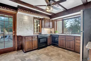 20 Linda Pl, Huntington, NY 11743 - Photo 13