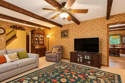 17 Washington Avenue, Holtsville, NY 11742 - Photo 5