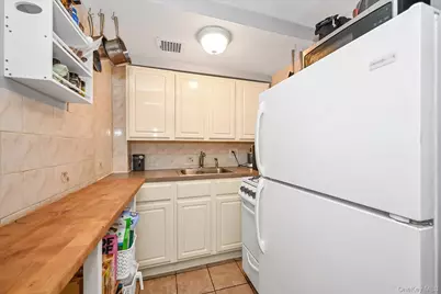 110-20 71st Avenue #102, Forest Hills, NY 11375 - Photo 5