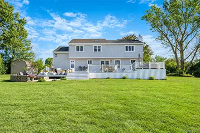 117 Southfield Road, Calverton, NY 11933 - Photo 41