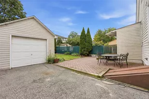 19 Catherine Ave, Franklin Square, NY 11010 - Photo 19