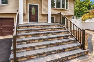 47 McArthur Ln, Smithtown, NY 11787 - Photo 5