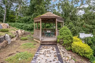 47 McArthur Ln, Smithtown, NY 11787 - Photo 39
