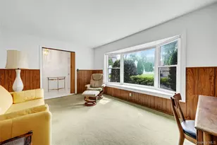 16 Salem Pl, White Plains, NY 10605 - Photo 5