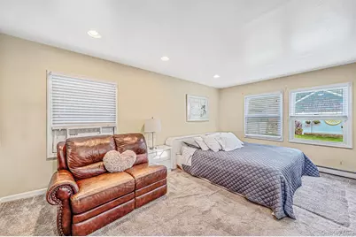 96 Van Cott Avenue, Hempstead, NY 11550 - Photo 19