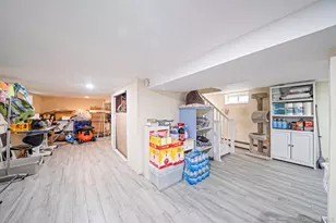 96 Van Cott Ave, Hempstead, NY 11550 - Photo 25
